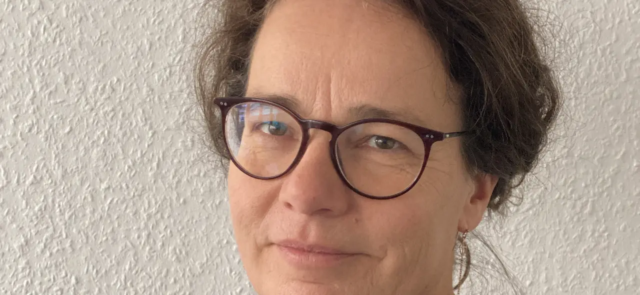 Man erkennt ein angeschnittenes Portrait von Grit Körmer, Regionalmanagerin bei der Lokalen Aktionsgruppe Märkische Seen e. V.